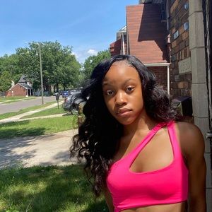 Meet your Posher, Layla